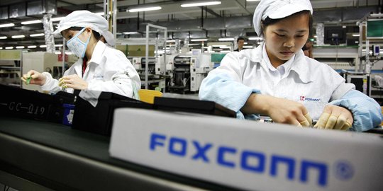 Apple dan Foxconn dikecam karena pekerjakan siswa magang 11 jam per hari