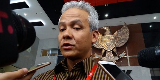 Ganjar Pranowo disebut Nazaruddin terima duit e-KTP: Dinengke wae