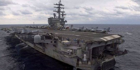 Pesawat militer AS bawa 11 kru jatuh di Laut Filipina