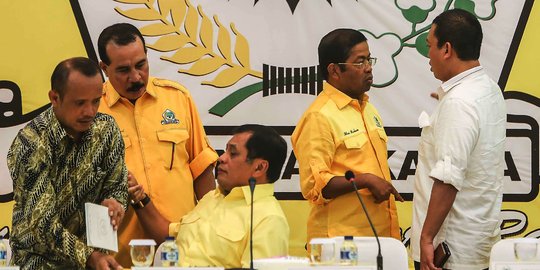 Setnov didesak mundur, Golkar berpegang keputusan rapat pleno