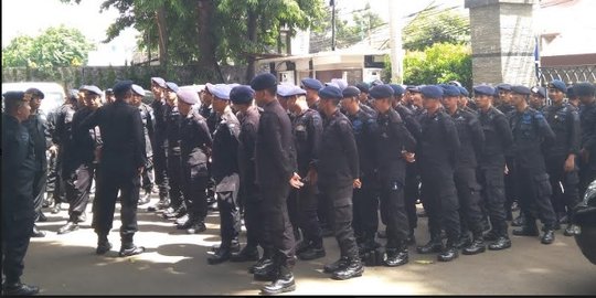 Jelang aksi 2411, ratusan personel bersiaga di DPP Nasdem