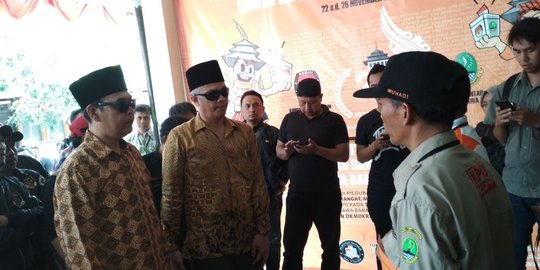 Klaim didukung 2,4 juta KTP, calon independen Jajang-Teguh daftar pilgub Jabar