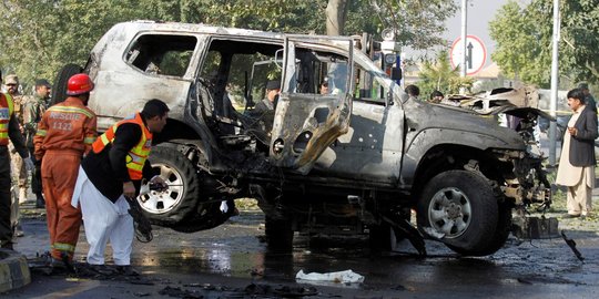 Bom bunuh diri tewaskan pejabat senior polisi Pakistan