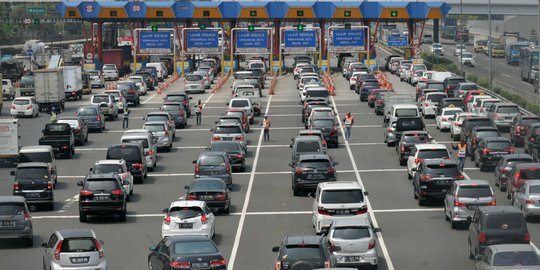 5 Fakta kenaikan tarif belasan ruas tol tahun ini