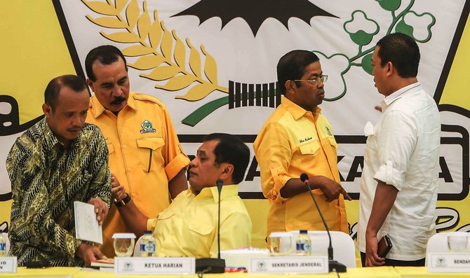 rapat pleno golkar