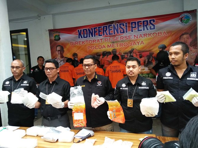 polisi ungkap pengedar narkoba dengan mobil sebagai gudang berjalan
