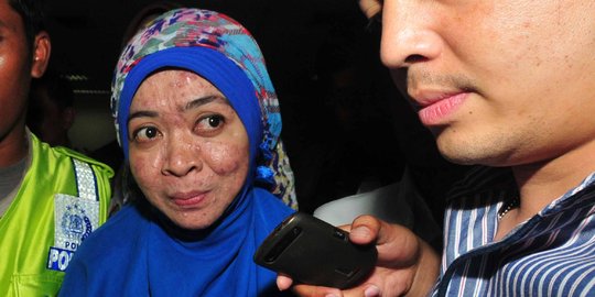 Mantan terpidana Wa Ode Nurhayati resmi daftar Bacagub Sultra lewat jalur independen
