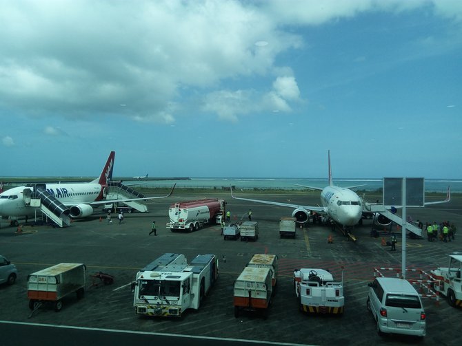 bandara ngurah rai ditutup