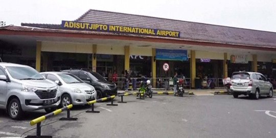 3 Penerbangan rute Yogya-Bali dibatalkan