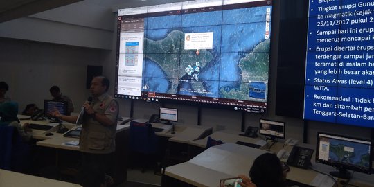 Status Awas Gunung Agung, 40.000 warga mengungsi