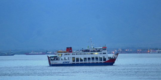 Bandara Ngurah Rai ditutup, kapal tambahan di Gilimanuk disiapkan