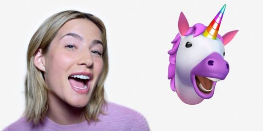 Apple amini tren karaoke animoji, fitur terbaik iPhone X sah untuk 'lucu-lucuan'