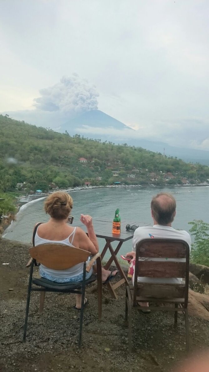 erupsi gunung agung