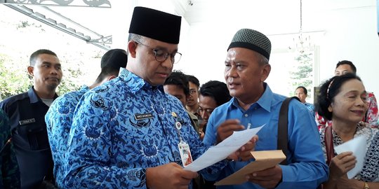 Asal usul anggaran air mancur DPRD, Anies sebut ada orang punya ikan perlu kolam