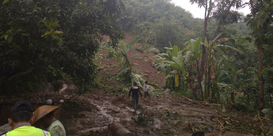 Dua korban tertimbun longsor di Gunungkidul akhirnya ditemukan