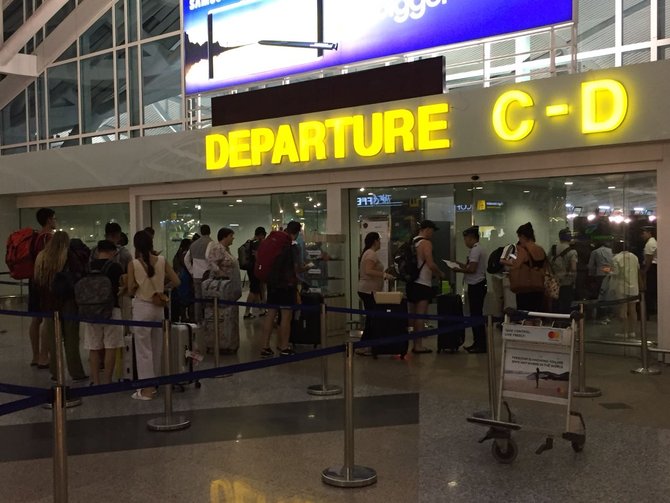 bandara ngurah rai belum beraktivitas normal