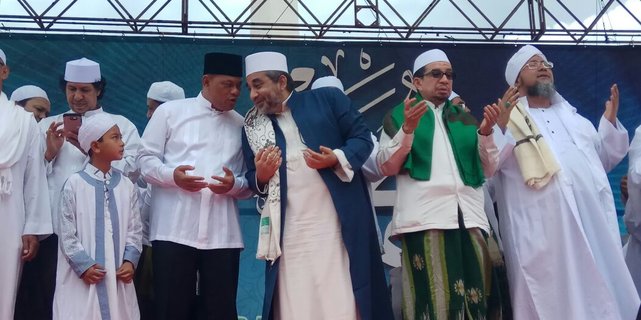 Jenderal Gatot Nurmantyo hadiri peringatan Maulid Nabi di Monas