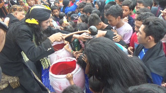 Gerebeg Maulid, menjaga tradisi memperingati kelahiran 