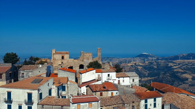 colobraro italia