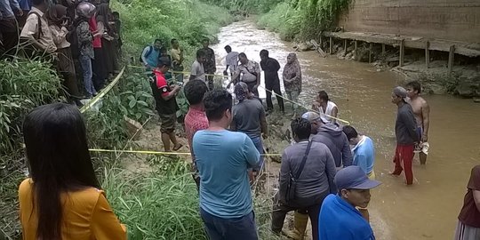 Polisi buru pembuang jenazah bayi berselimut jaket di sungai Tarakan