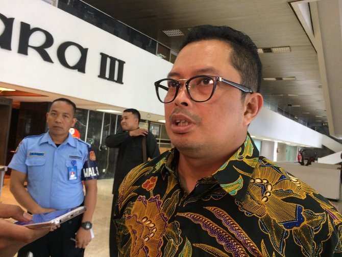 wakil ketua mpr mahyudin