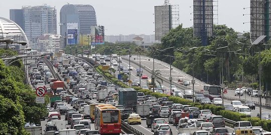 8 Desember tarif  tol  dalam  kota  Jakarta naik Rp 500 