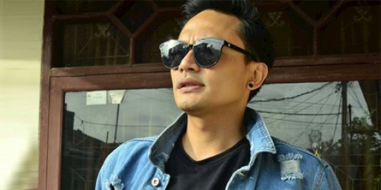 Gara-Gara Sutradara Nayato Fio Nuala, Panji Saputra Pede 