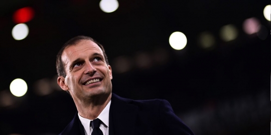 Allegri ingin suporter Juventus lebih positif