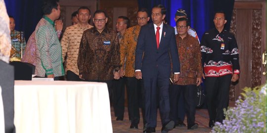 Presiden Jokowi banggakan perbaikan ekonomi selama tiga tahun masa pemerintahan
