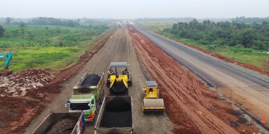 Proyek infrastruktur tak ampuh berantas kemiskinan, ini penyebabnya