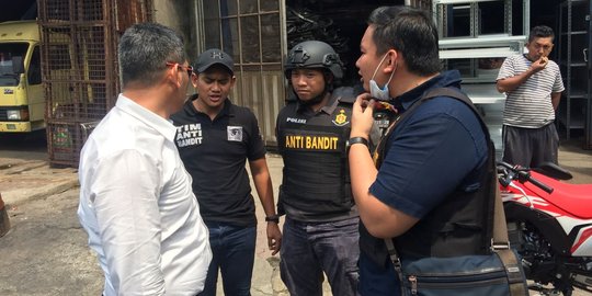 Operasi preman di Surabaya, polisi tangkap 153 orang tanpa identitas