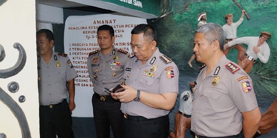 Tim pusat sejarah Polri tinjau monumen Status Quo Pujon di Malang