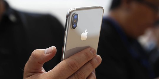 Setelah Erajaya Group, Smartfren juga bakal tawarkan iPhone X