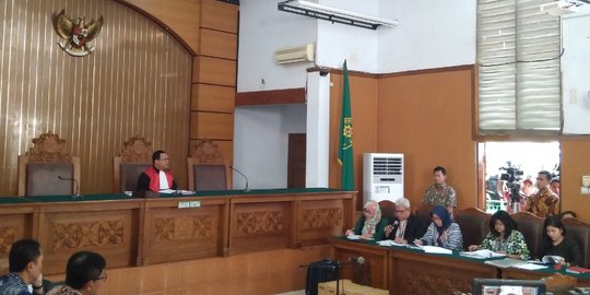 Kuasa hukum Setnov tegaskan bukti surat BPK dan Polri dipersoalkan KPK resmi