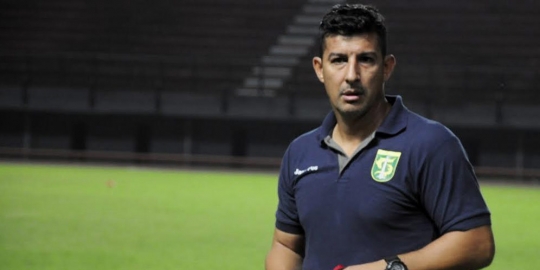 Alfredo Vera makin betah berada di Persebaya