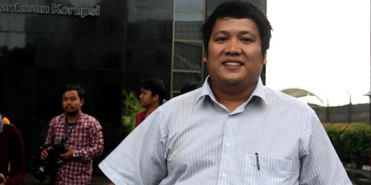 Senyum merekah Hilman Mattauch, sopir Setya Novanto di Gedung KPK