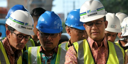 Anies-Sandi tersandung dana parpol DKI