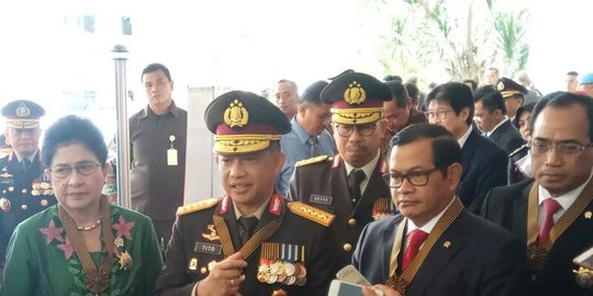Kapolri sematkan Bintang Bhayangkara Utama buat 7 Menteri Jokowi