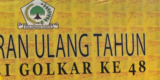 LSI Denny JA: Golkar terancam jadi 'penyanyi latar' pada Pilpres 2019