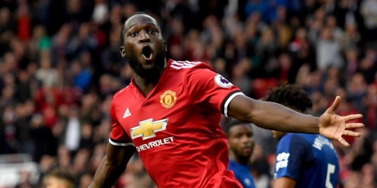 Lukaku beruntung lolos dari maut kartu merah