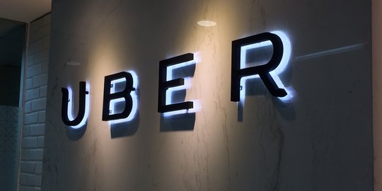 Babak baru drama Uber, dipojokkan mantan petinggi soal suap dan peretasan