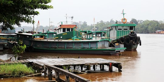 Penerangan 100 lampu di Terentang Hulu Kalimantan Barat