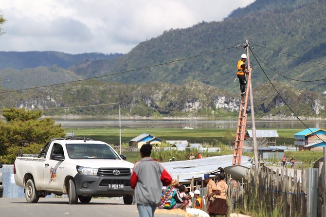 pln di papua barat