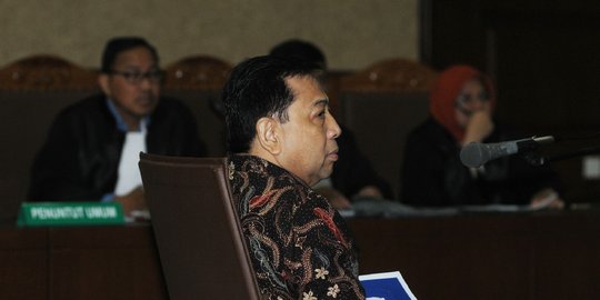 Kuasa hukum pertanyakan perbedaan peran Setya Novanto di tiga dakwaan KPK