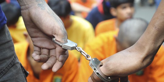 Hajar pria diduga pencabul, empat pelaku persekusi di Setiabudi ditangkap polisi