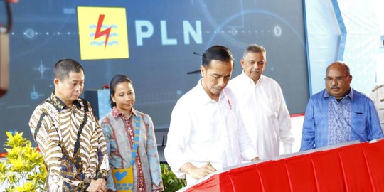 Jokowi resmikan program Lisdes untuk 74 Desa di Papua Barat