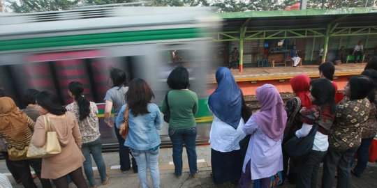 Antisipasi lonjakan penumpang Natal & Tahun baru, PT KAI Daops 8 tambah kereta api