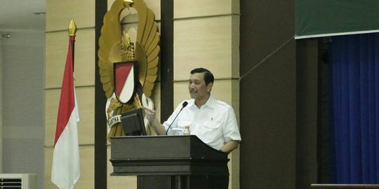 Luhut minta status tanggap darurat Gunung Agung dicabut