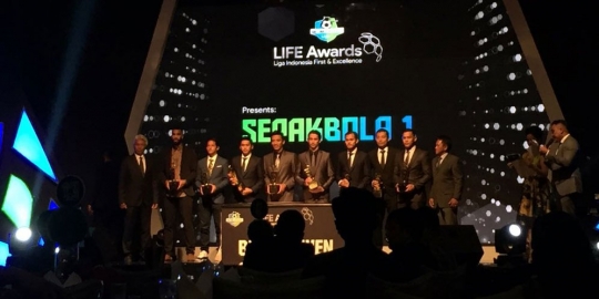 Inilah susunan Best XI Liga 1 2017