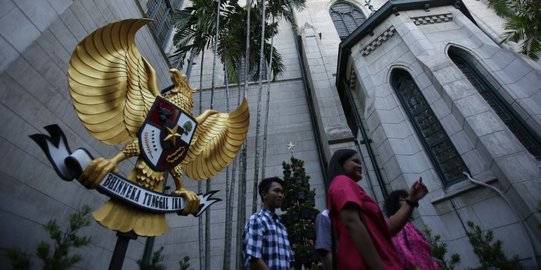 Damai dalam nuansa Nusantara di Katedral